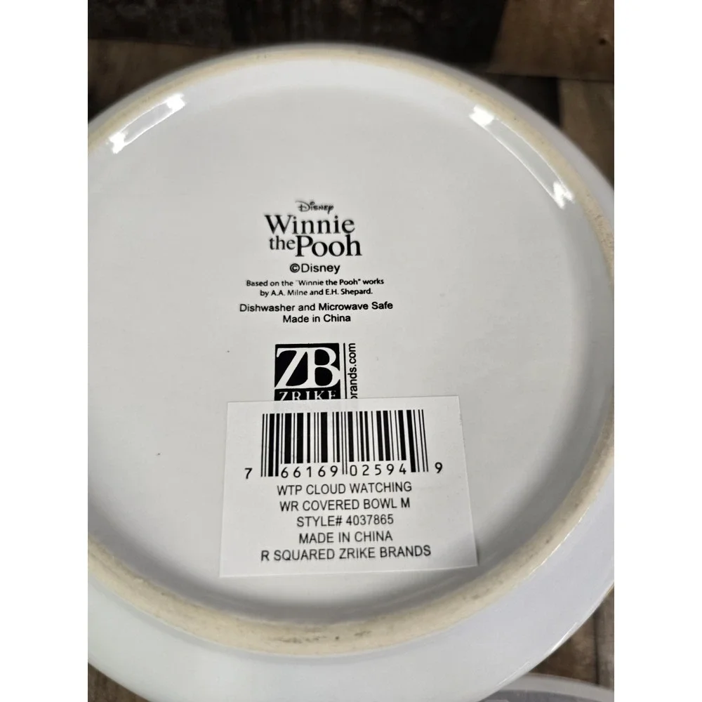 Disney Winnie the Pooh Ceramic Storage Bowl Set 2pc Vented Lids Hand Painted Art